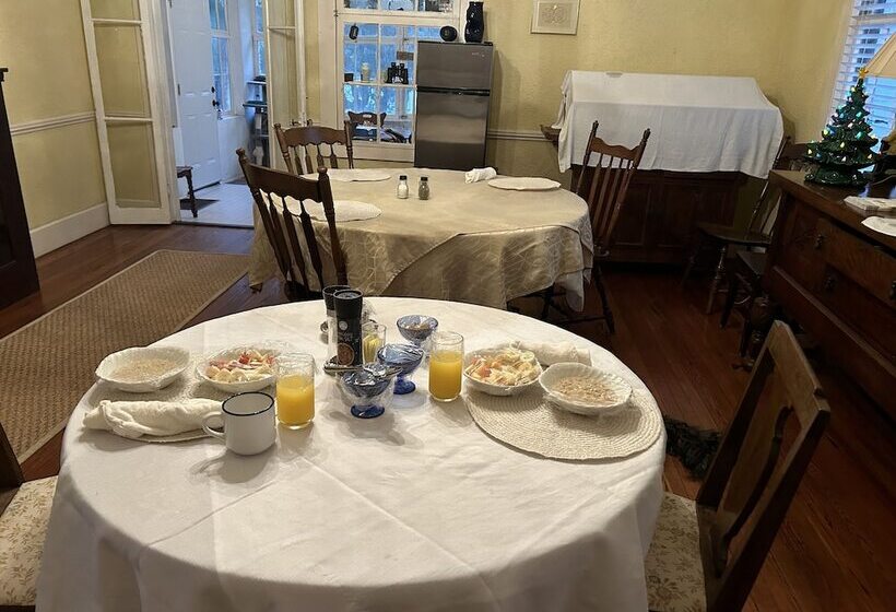 بنسيون Blue Sky Manor