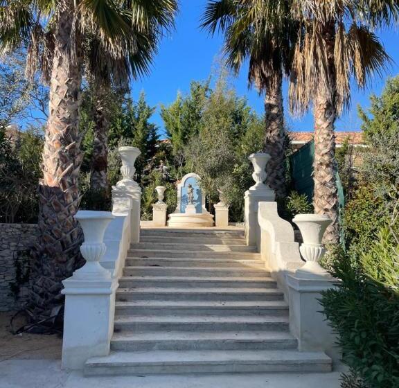 Пансион Maison Blue Palm Aix En Provence