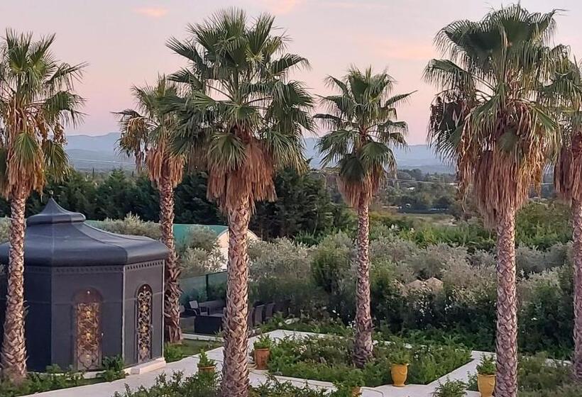 Пансион Maison Blue Palm Aix En Provence