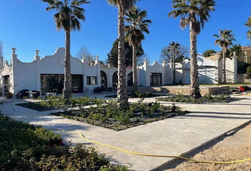 Пансион Maison Blue Palm Aix En Provence