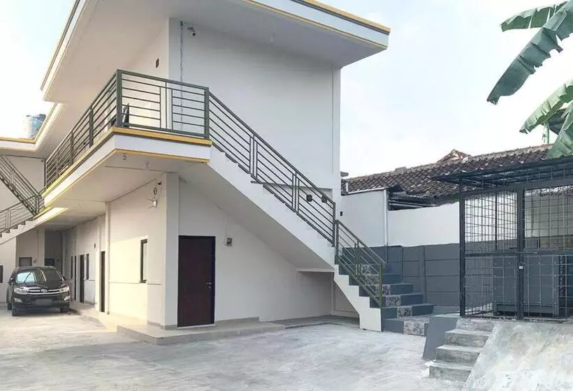 Urbanview Hotel Juanda Kota Agung By Reddoorz