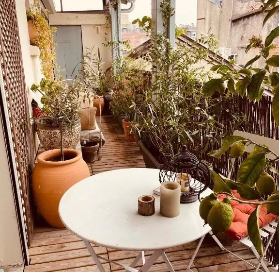 ベッドアンドブレックファースト Chambre Bohème Chez Rachel