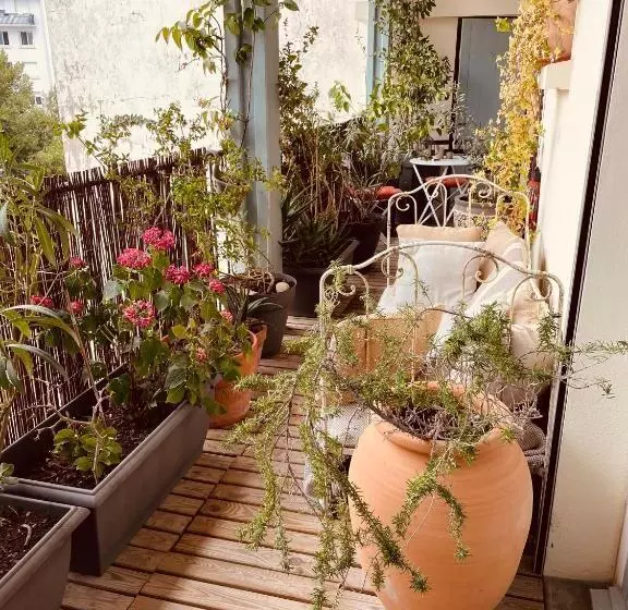 ベッドアンドブレックファースト Chambre Bohème Chez Rachel