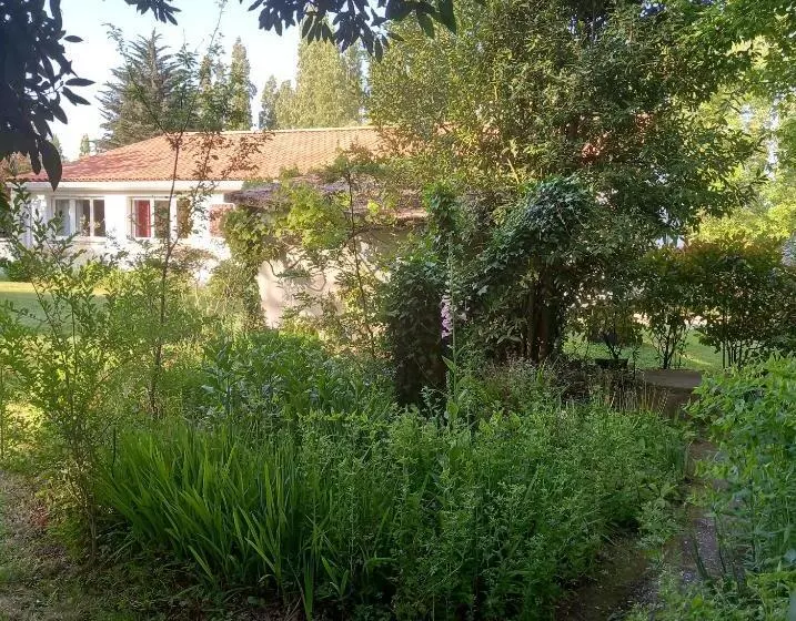 Aamiaismajoitus (B&B) La Gisière, Chambres D Hôtes