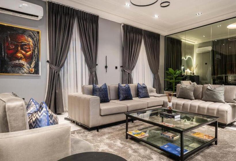 George Residence, Parkview Ikoyi