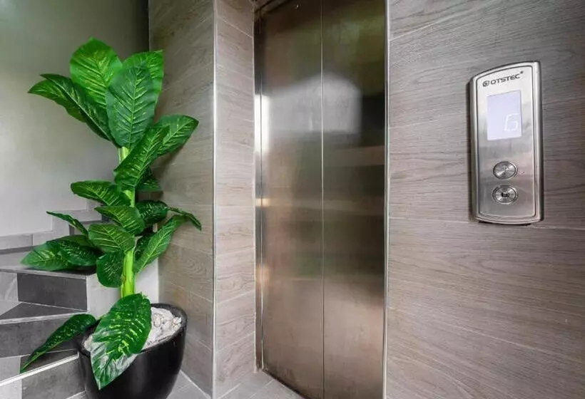 George Residence, Parkview Ikoyi