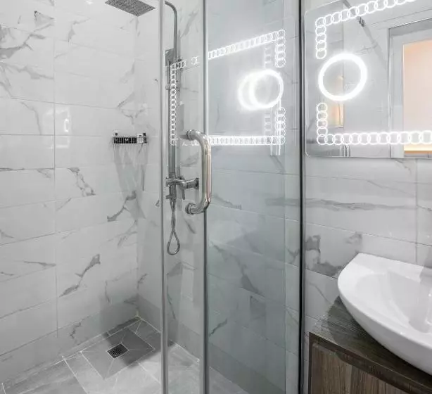 George Residence, Parkview Ikoyi