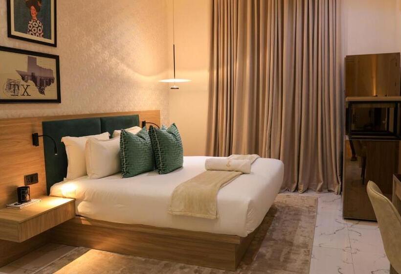 George Residence, Parkview Ikoyi