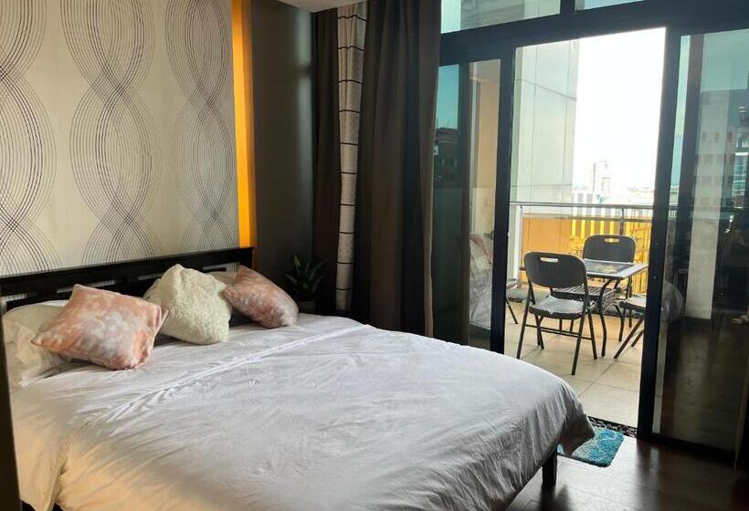 Hotel Appleone Ayala Condo With Balcony