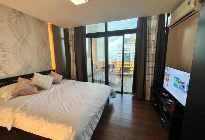 Hotel Appleone Ayala Condo With Balcony