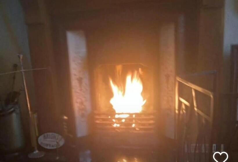 בית מלון כפרי Bright Cottage, Kingdom Of Mourne