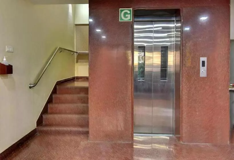 هتل Comfort Park Inn
