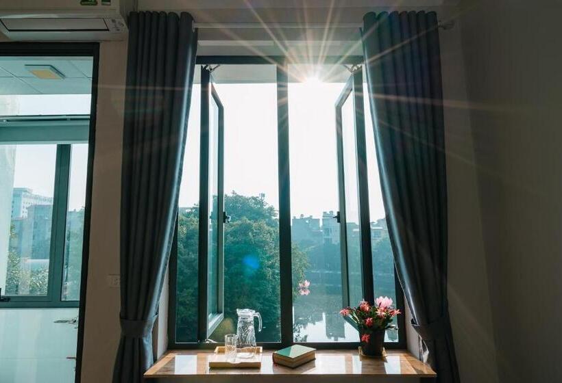 هتل Lif Homes   Ngõ 15 P. Hồ Giám   By Bayluxury