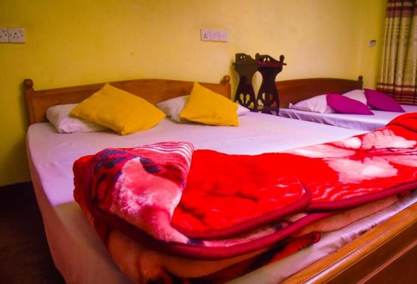 פנסיון Dream River In Ella