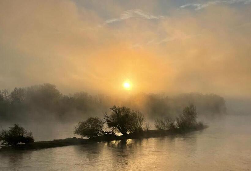 ペンション Le Relais De Mantelot