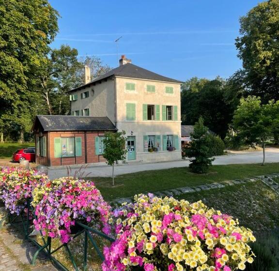 ペンション Le Relais De Mantelot