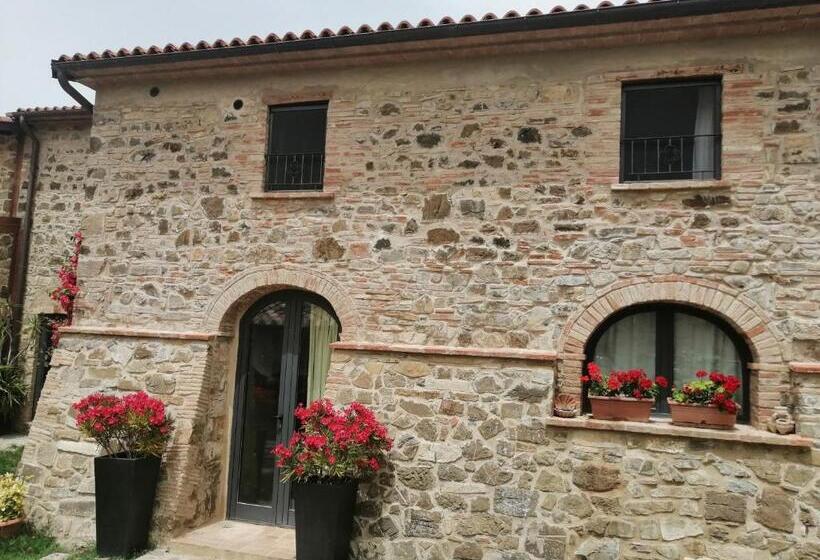 פנסיון Vecchio Casale Quercetino   Androne