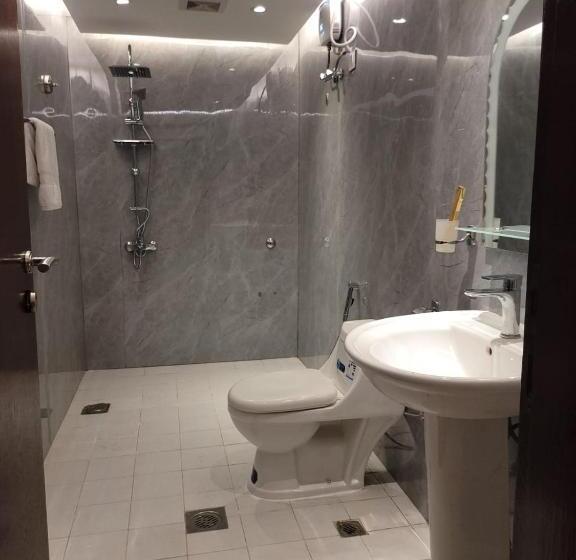 فندق رويال مالجا الجبيل   شركة الاجنحة الرائدة Royal Malaga