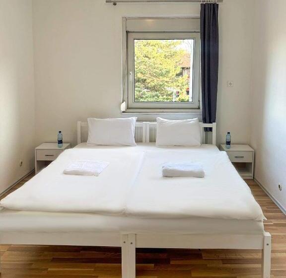 هاستل Adelin Vienna