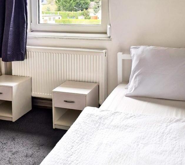 هاستل Adelin Vienna