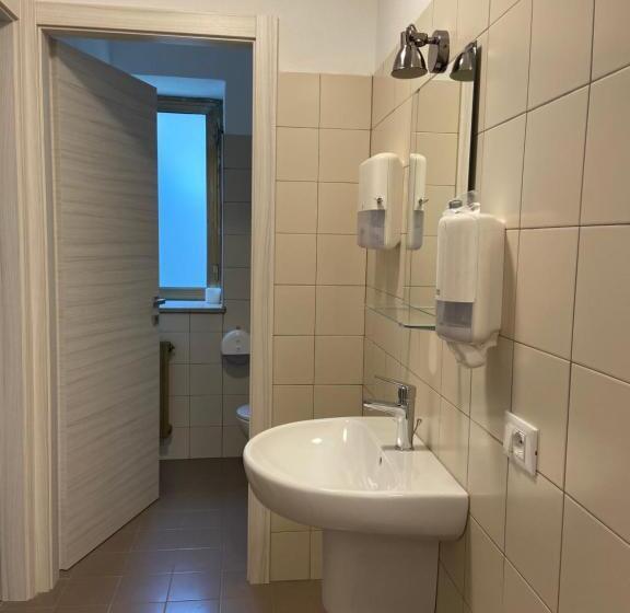 Общежитие Hosthello Nus