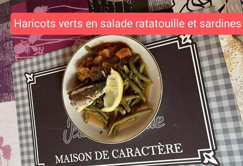 ベッドアンドブレックファースト Chez Mémé Coucou
