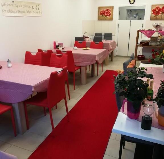 Bed and Breakfast Gaestehaus Jagsttalblick