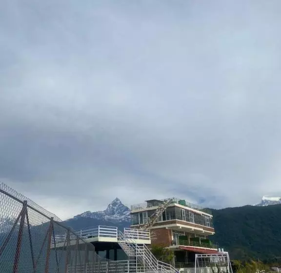 هتل Dhikidada Resort