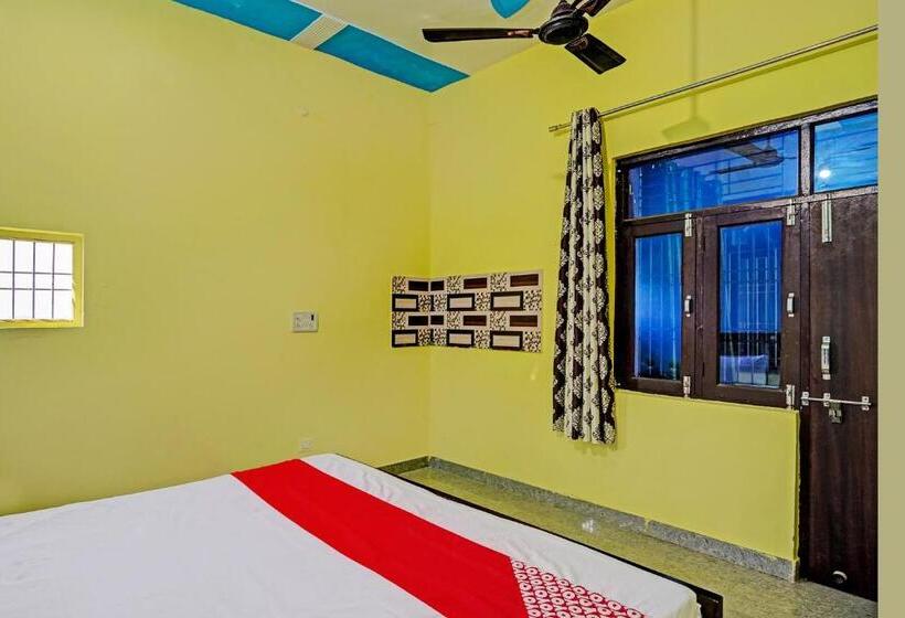 Hotell Oyo Flagship Midtown Guesthouse