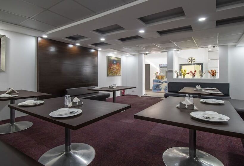 فندق Treebo Trend Grenville Near Udyog Vihar