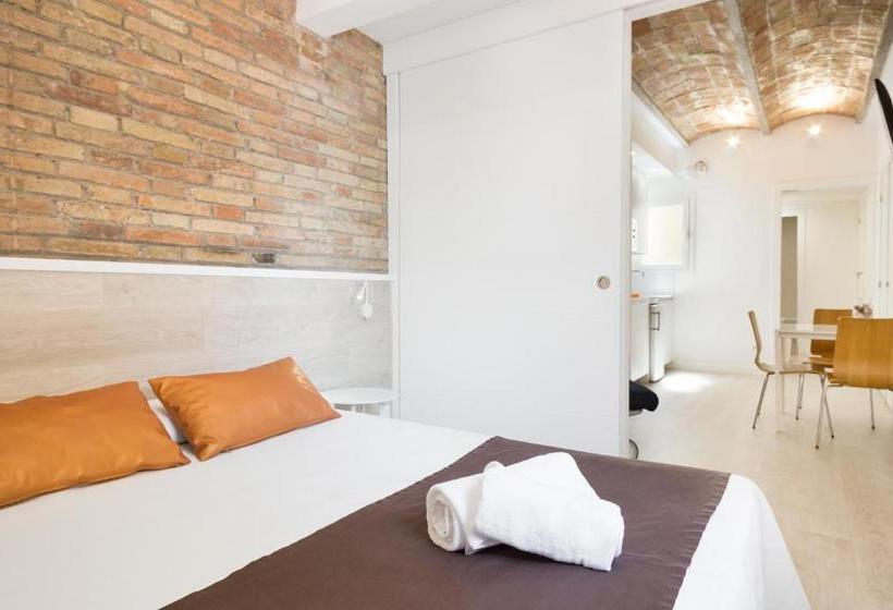 Bcnstop Sagrada Familia