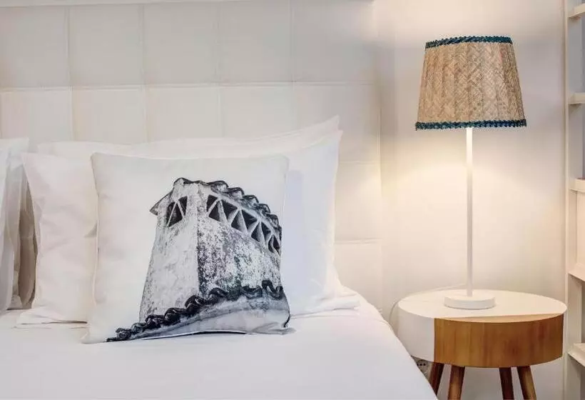 مسافرخانه Loulé Coreto Guesthouse