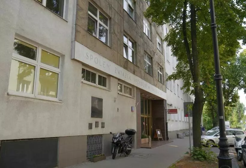 ホテル Centrum Szkoleniowo Konferencyjne Społem