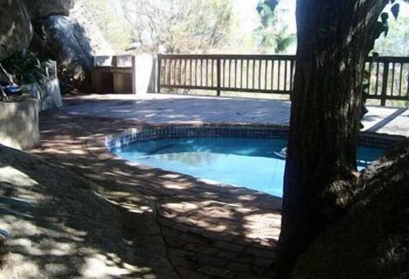 בית מלון כפרי Fumanekile Lodge