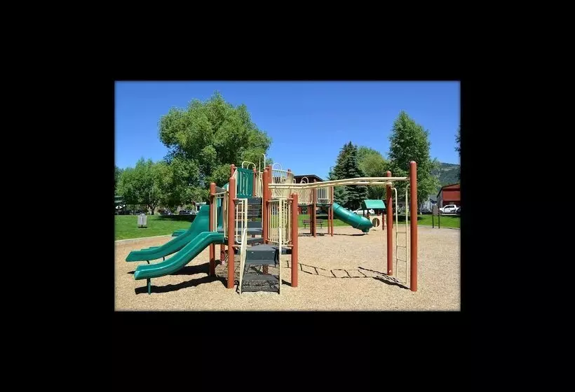 هتل Miller Park Lodge