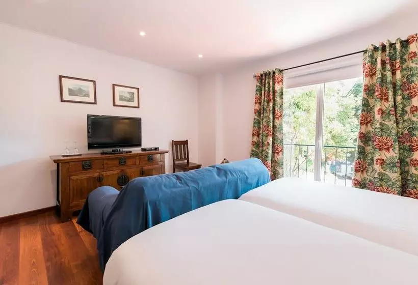 Hotelli Quinta Verde Sintra   Casa De Campo