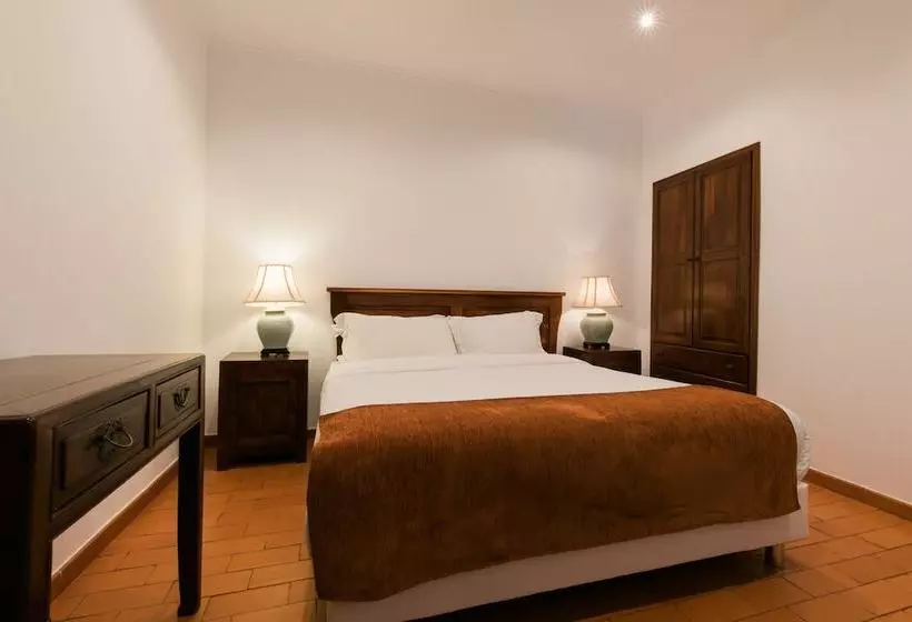 Hotelli Quinta Verde Sintra   Casa De Campo
