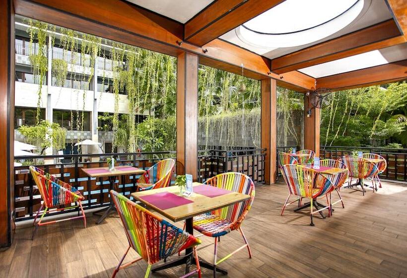 فندق Solia Legian Bali