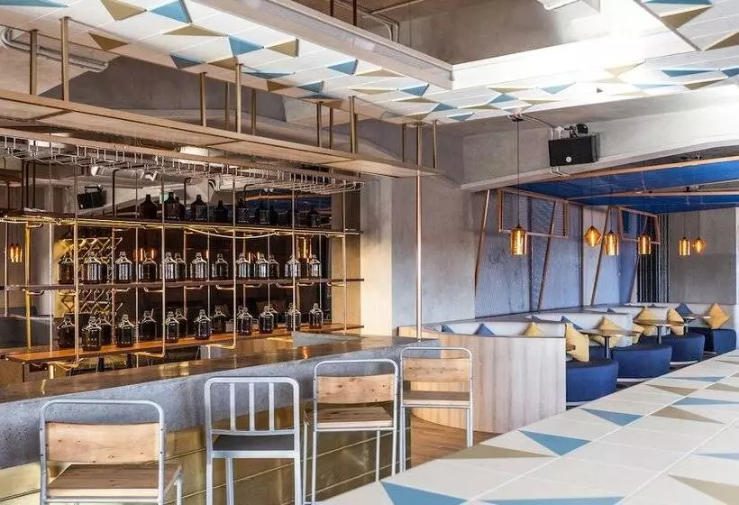 Hotelli Solia Legian Bali