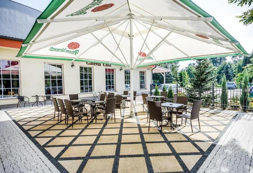 فندق Stara Garbarnia