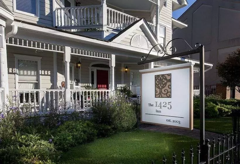 ホテル The 1425 Inn