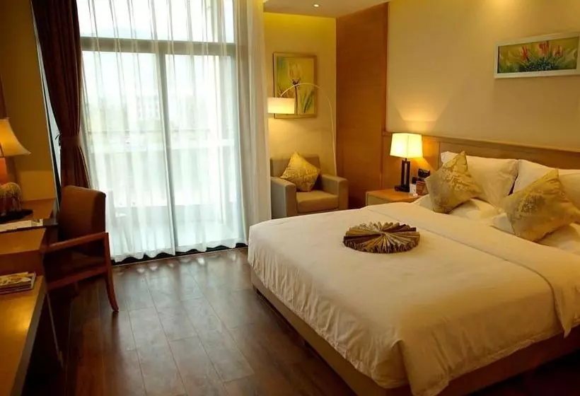ホテル Tulip Inn Homy