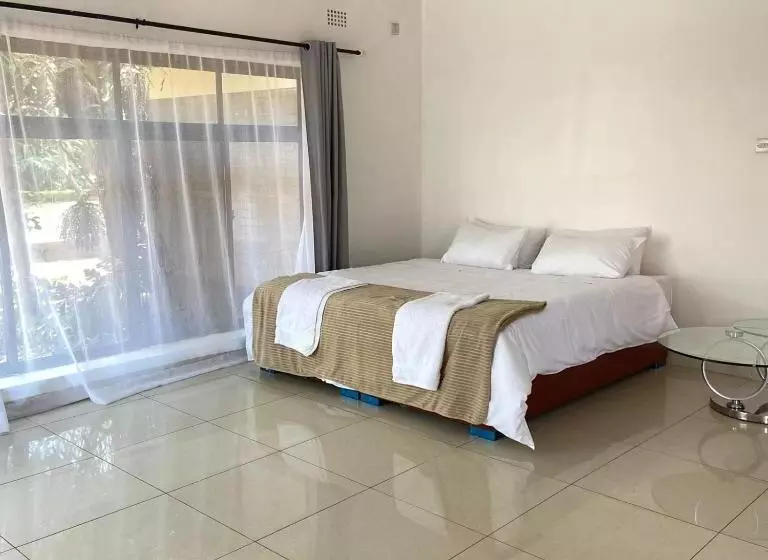Amethyst Bed And Breakfast