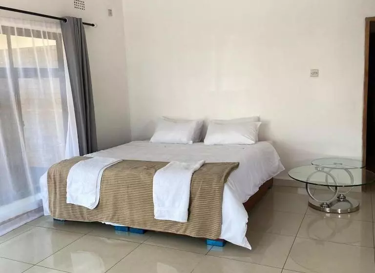 Amethyst Bed And Breakfast