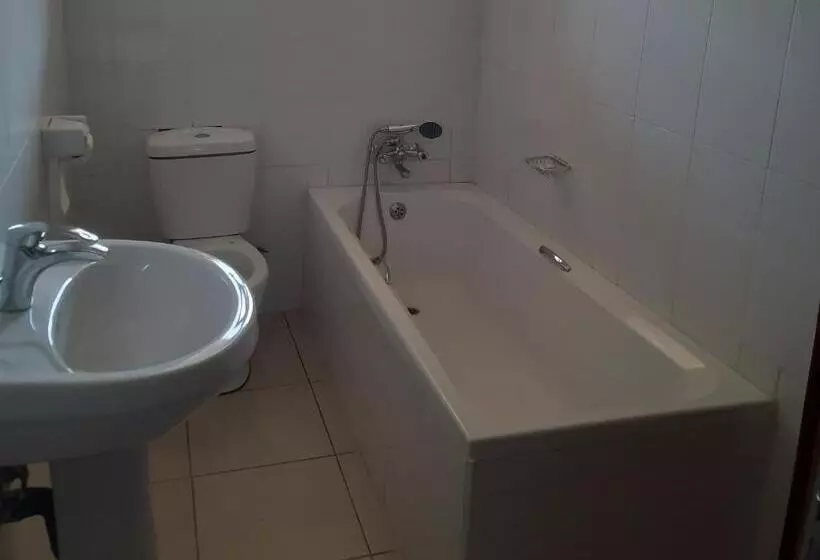 Amethyst Bed And Breakfast