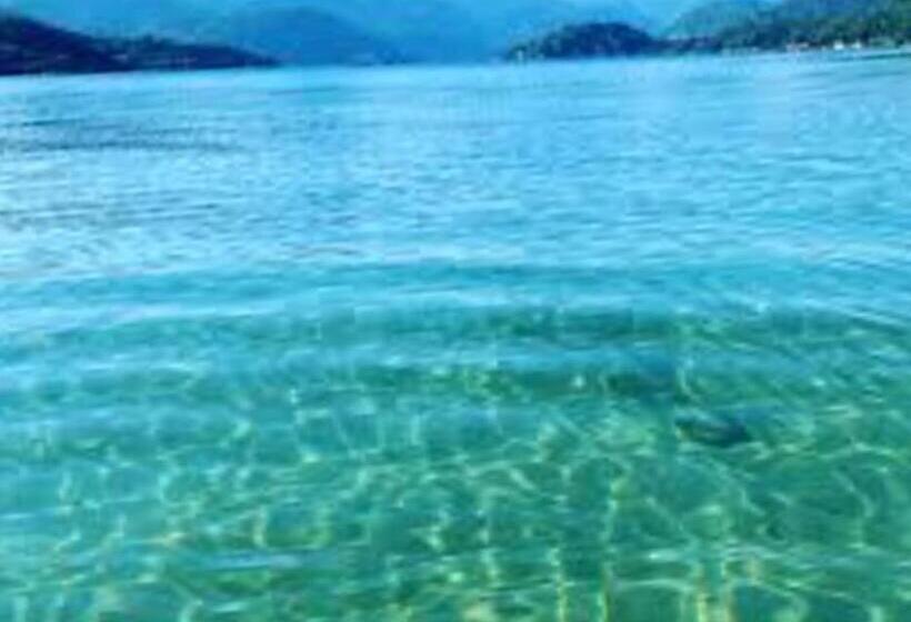 住宿加早餐  The Cottage