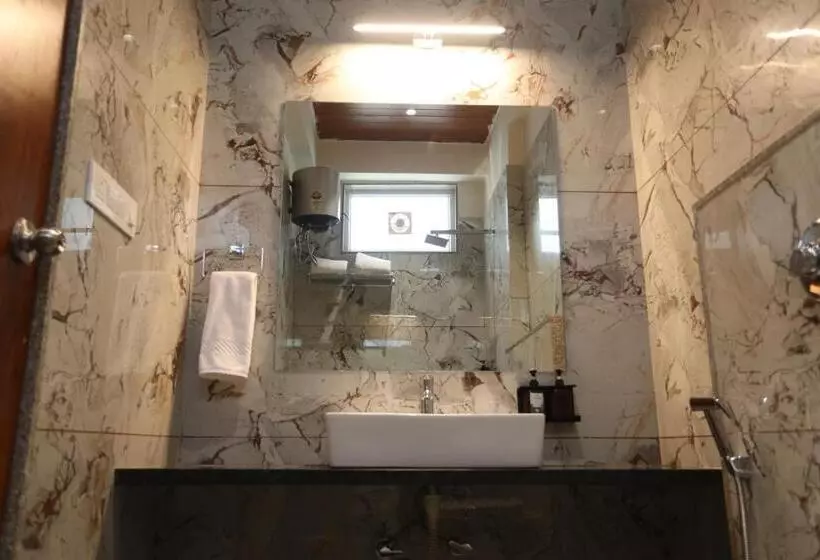 Chandan Kasturi Resort