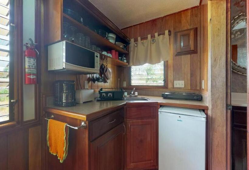 호텔 Latitude Adjustment Gold Standard Certified