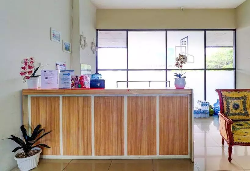 هتل Oyo Life 92735 Apartemen Tamansari Panoramic By Santuy