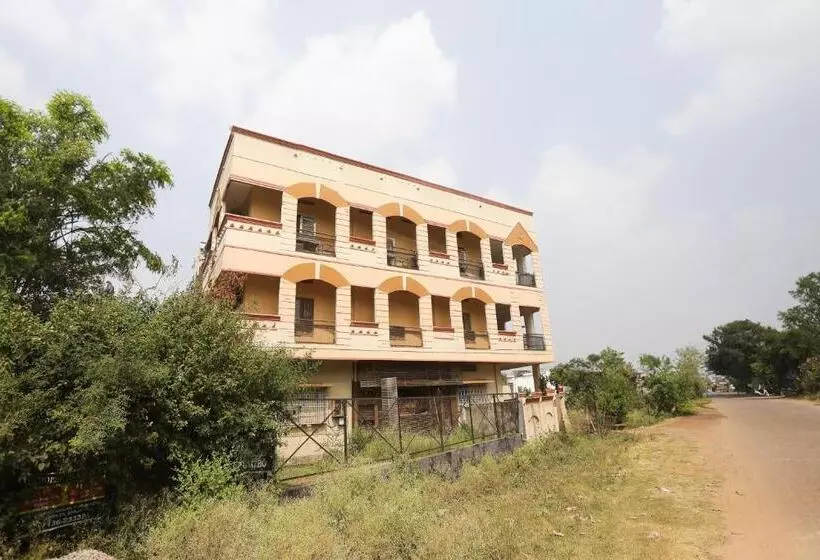 Oyo Hotel Lizna